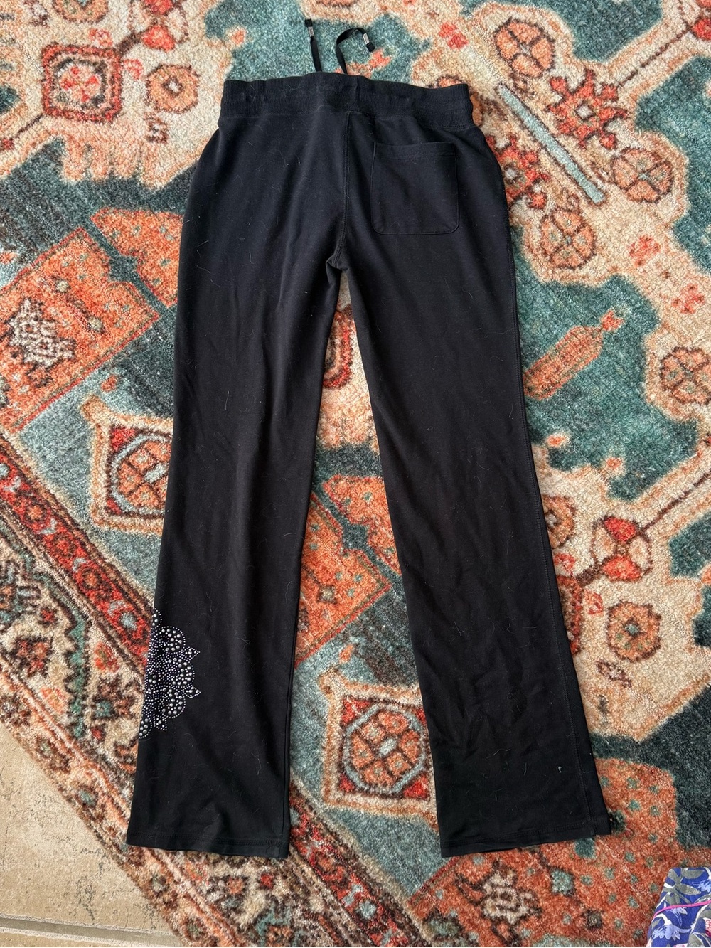 BCBGMaxAzria Women's Black Sweatpants - size small long length - Picture 3 of 5